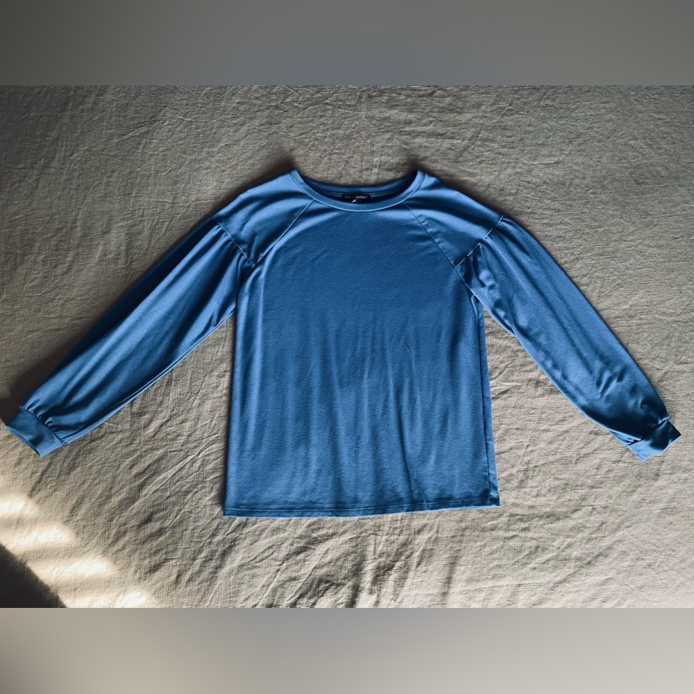 Banana republic, long sleeve, top, size: medium, color: blue